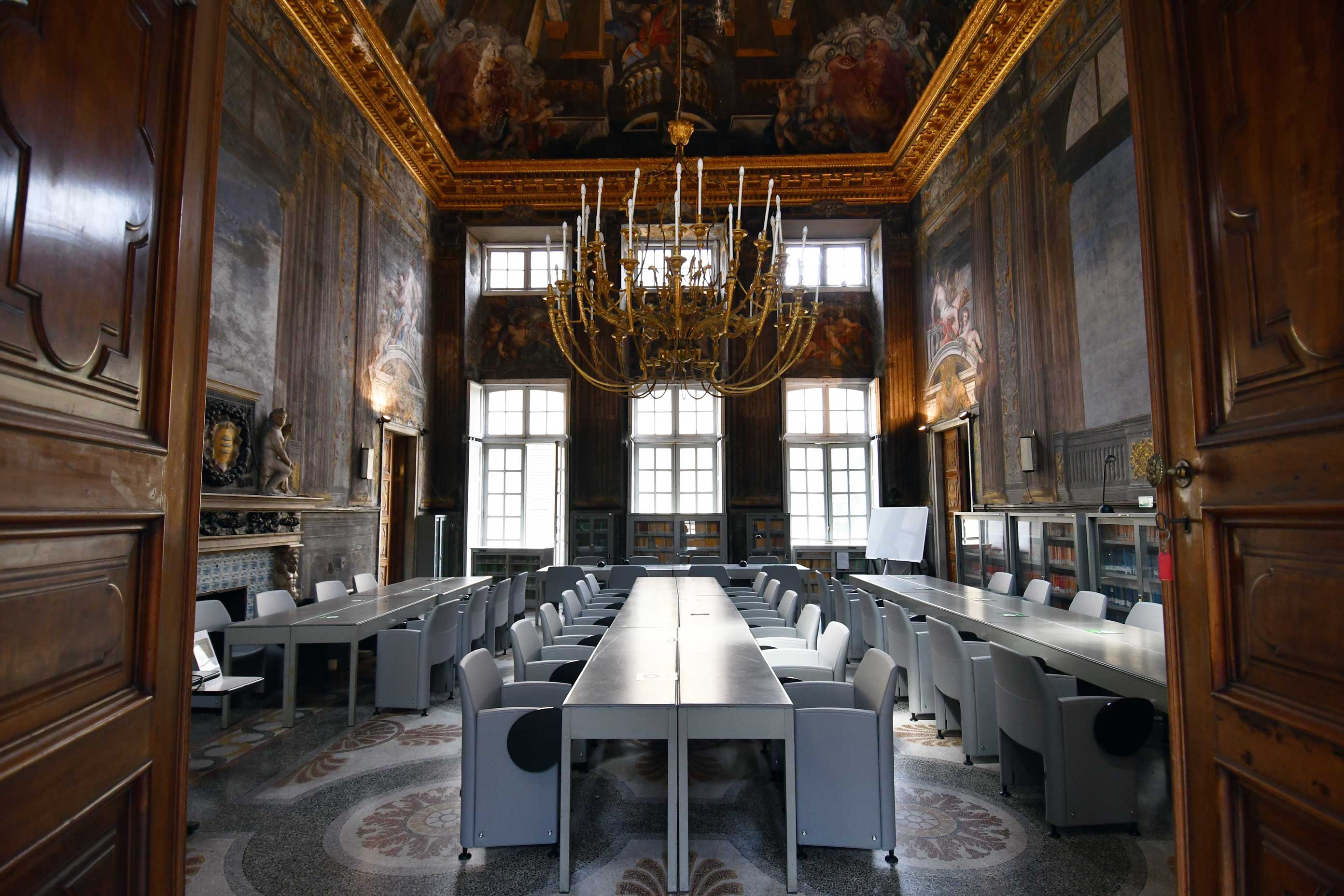 Università degli Studi di Genova, sedi storiche di via Balbi, Italia