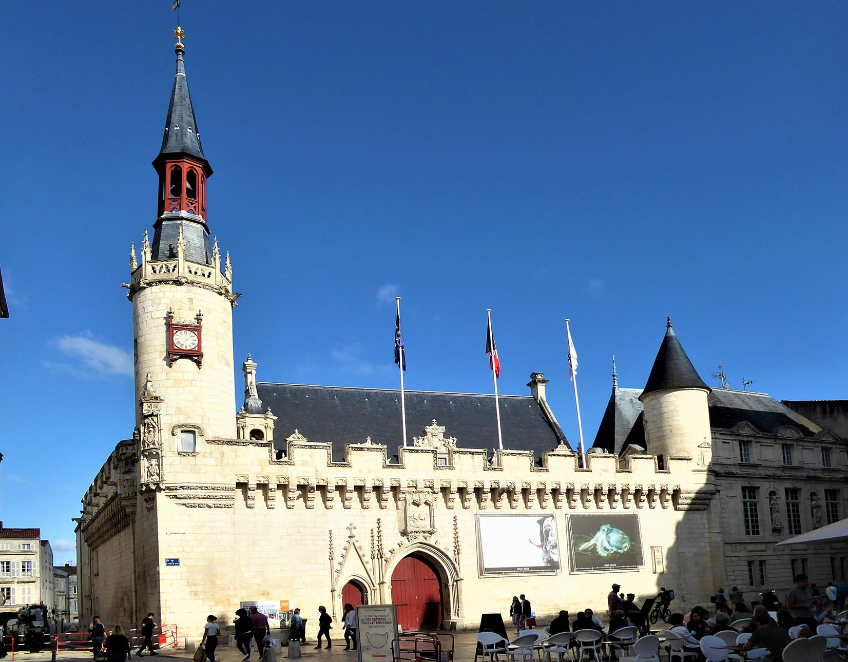 Salle du Conseil, Hôtel de Ville de La Rochelle, France