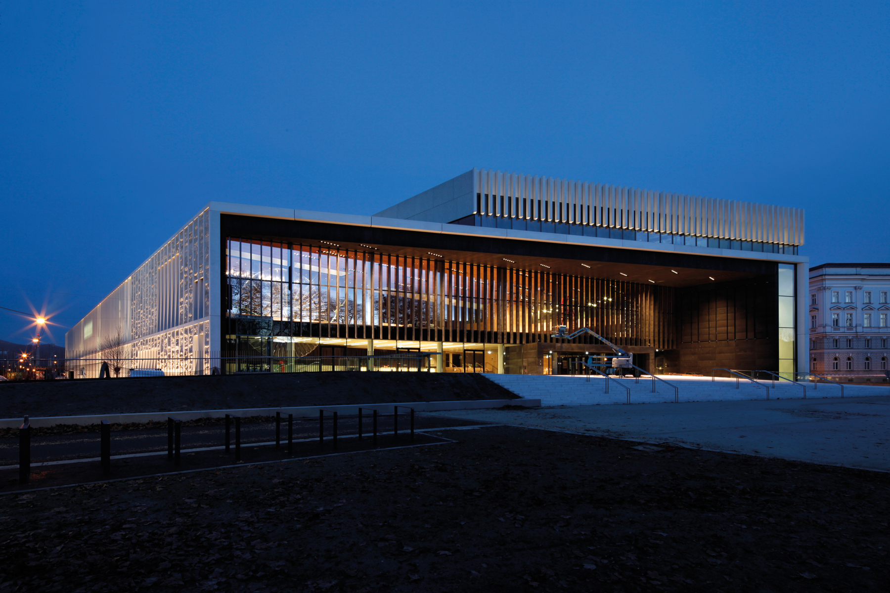 Musiktheater, Linz, Austria