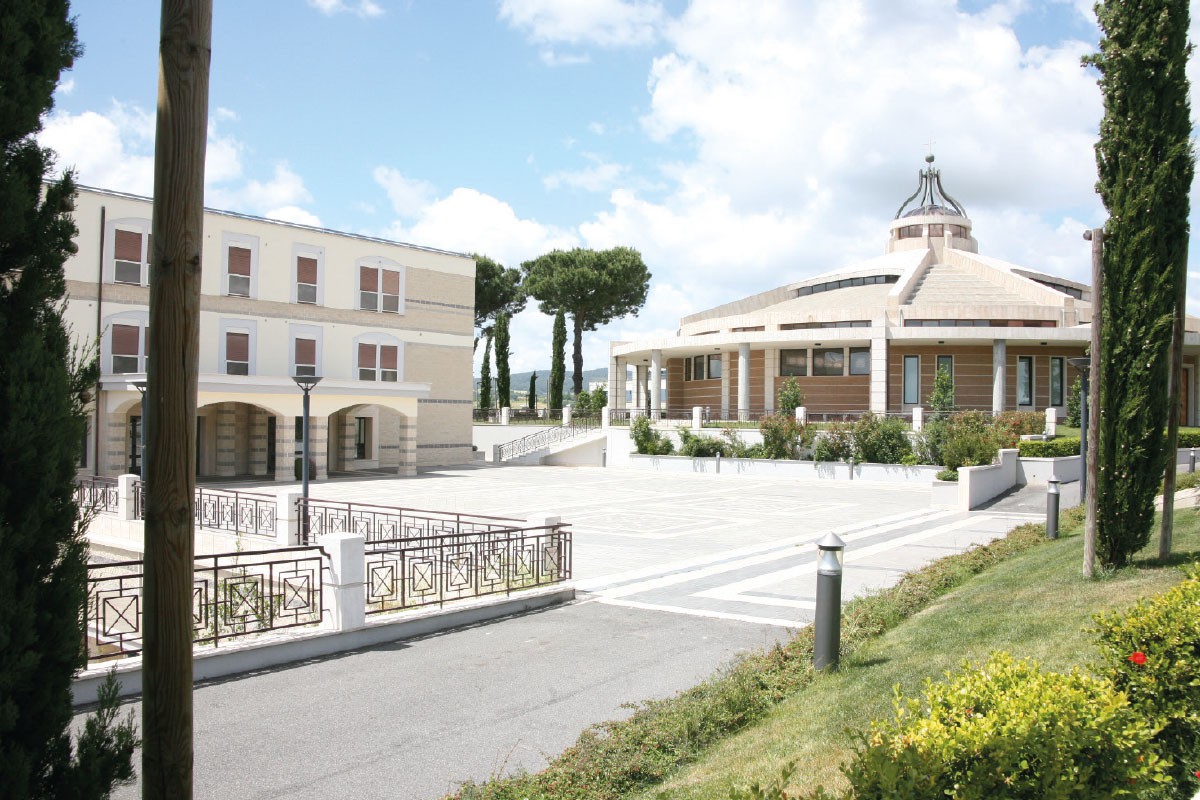 Opera Fraterna Domus, Sacrofano, Italie